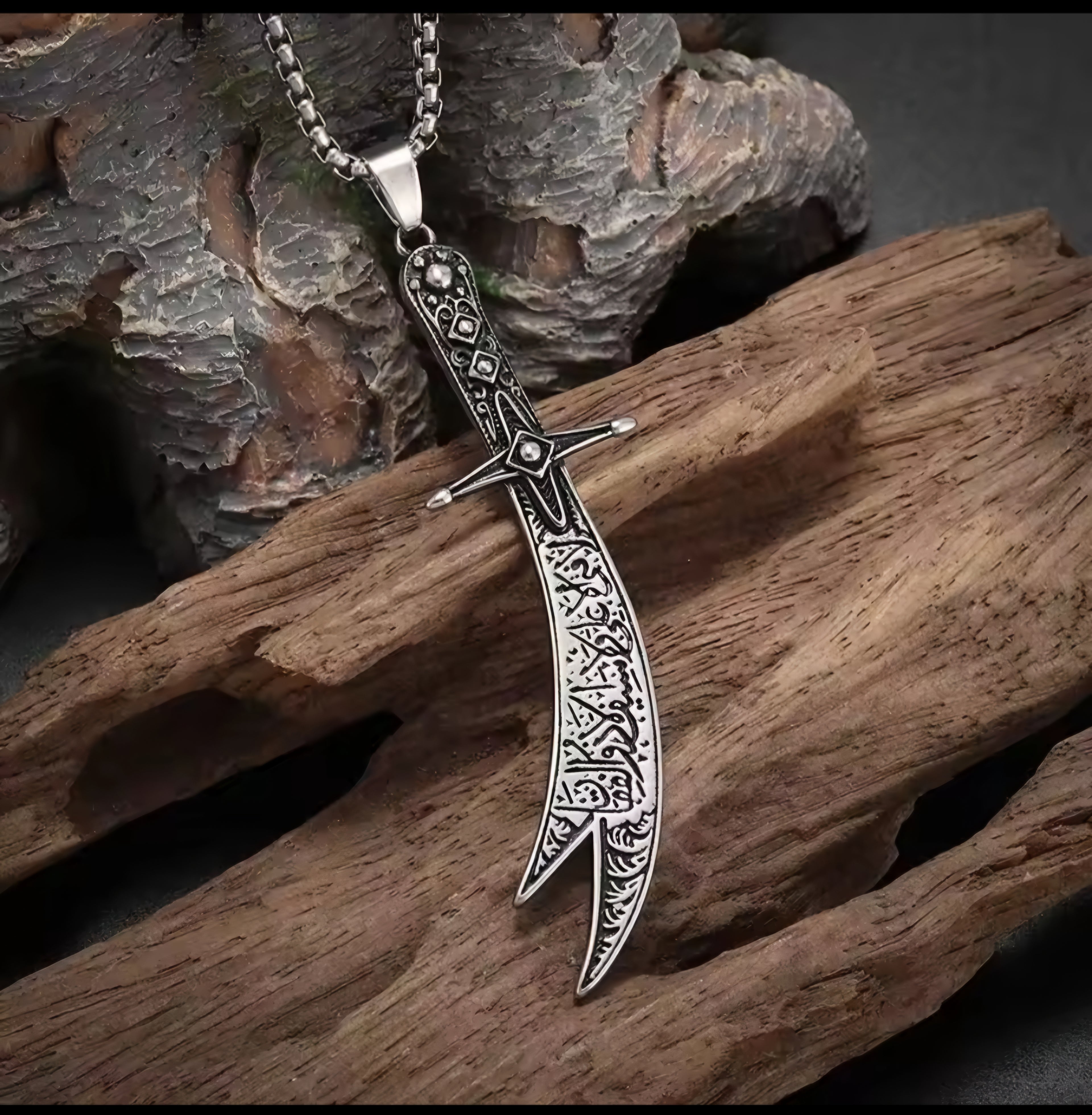 Zulfiqar chain necklace